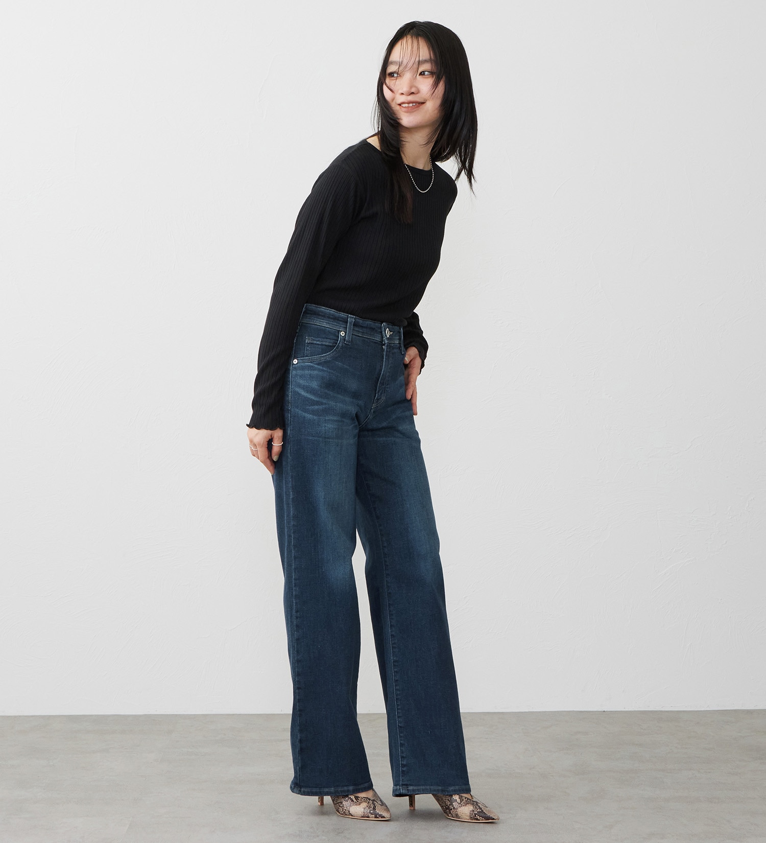 EDWIN(エドウイン)の【試着対象】ジャージーズ プレミアム ワイド デニムパンツ ジーンズ ストレッチ|パンツ/デニム / ジーンズパンツ/レディース|中色ブルー