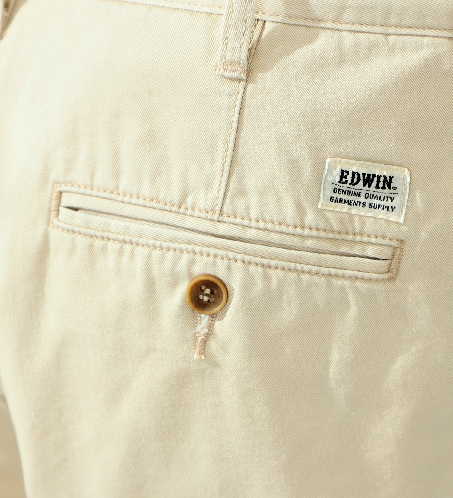 EDWIN(エドウイン)の【試着対象】EDWIN KHAKIS　タックテーパードチノパンツ|パンツ/チノパンツ/メンズ|オフホワイト