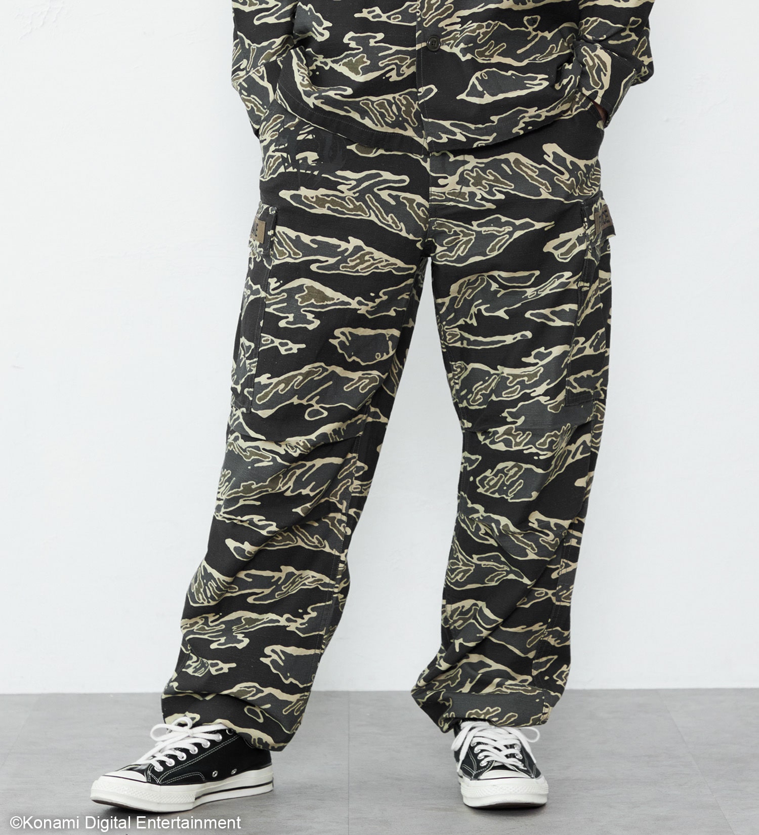 EDWIN(エドウイン)の【予約】【METAL GEAR SOLID Δ × EDWIN】TIGER STRIPE CARGO PANTS|パンツ/カーゴパンツ/メンズ|アーミー
