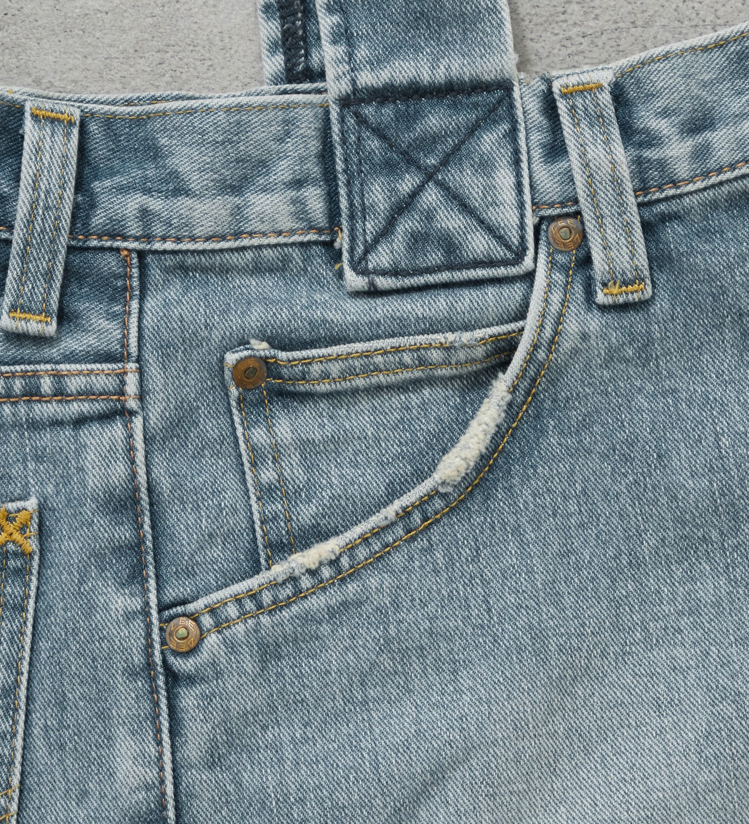 Lee(リー)のリメイクデニムトート|バッグ/トートバッグ/レディース|淡色ブルー