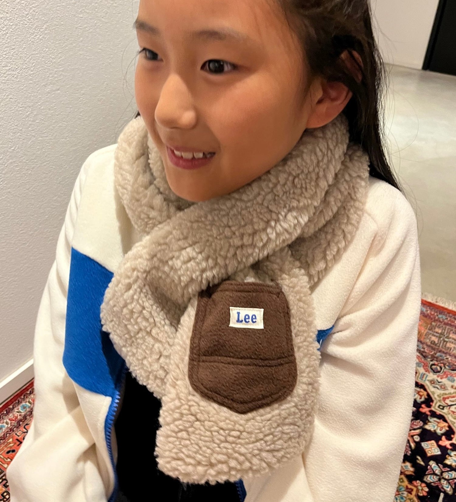 Lee(リー)の【KIDS】Lee ボアマフラー|ファッション雑貨/マフラー/ショール/キッズ|モカ