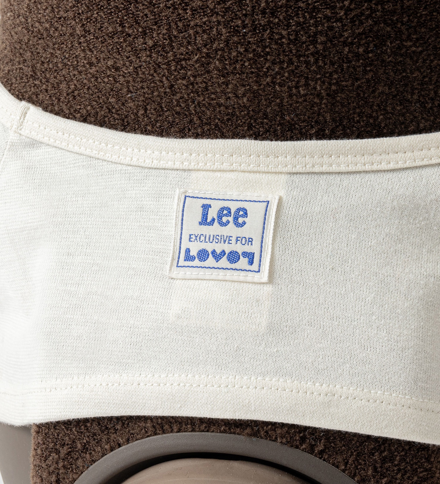 Lee(リー)の【Lee x LOVOT】Tシャツ|ファッション雑貨/その他雑貨/メンズ|アイボリー