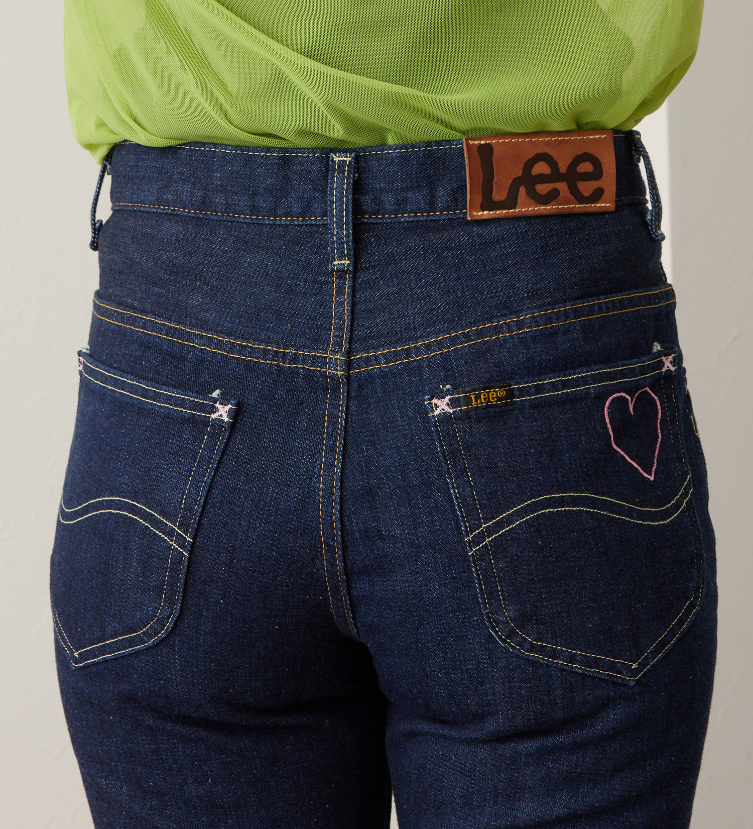 Lee(リー)の【直営店・EC別注】Heart Embroidery Flare|パンツ/デニム/ジーンズパンツ/レディース|インディゴブルー