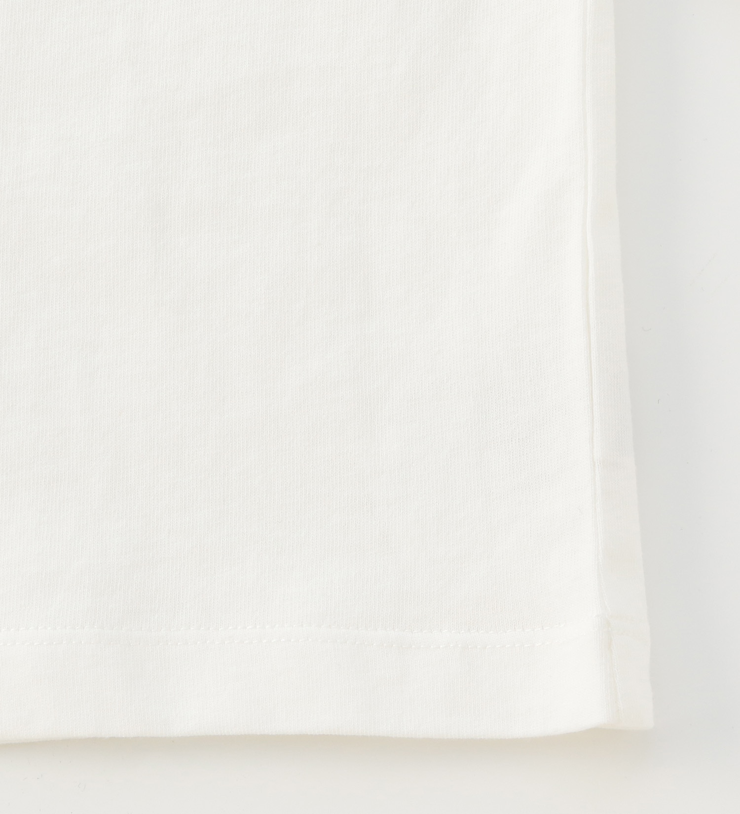 Lee(リー)の【BLACKFRIDAY】【110-150cm】キッズ Lee バックプリント長袖ラグランTシャツ|トップス/Tシャツ/カットソー/キッズ|ホワイト