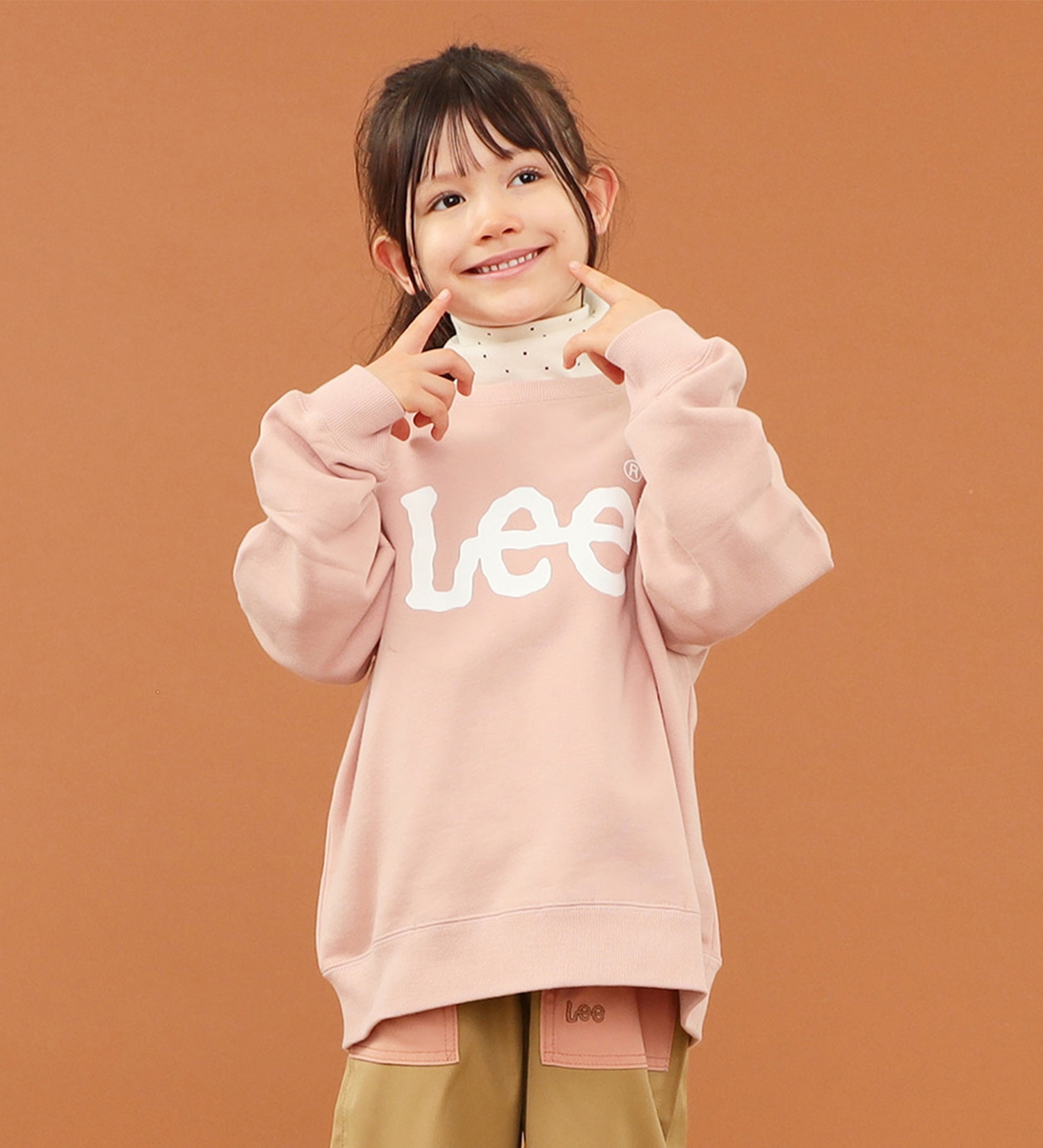 Lee(リー)の【110-150cm】【親子】キッズ Leeロゴスエット|トップス/スウェット/キッズ|ピンク