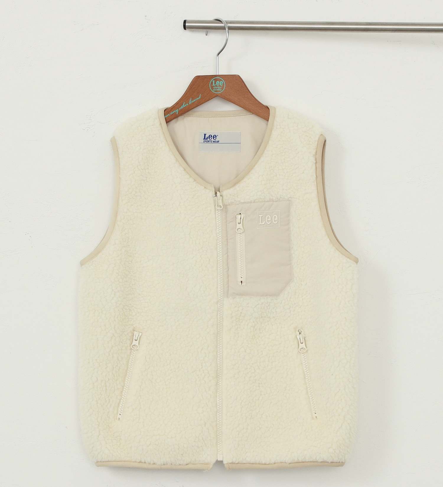 Lee(リー)の【110-150cm】【親子】キッズ Leeボアベスト リバーシブル|ジャケット/アウター/その他アウター/キッズ|オフホワイト