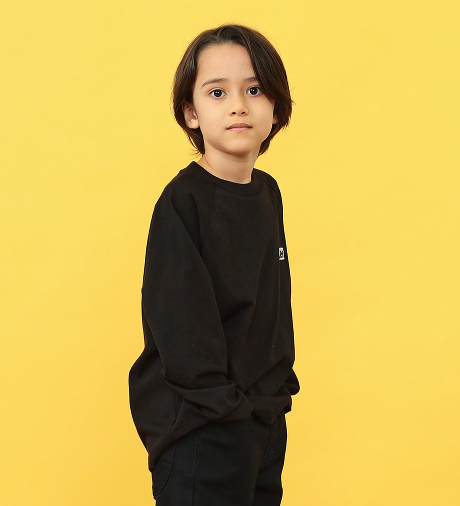 Lee(リー)の【110-150cm】キッズ ロングセラー Leeロゴバックプリント長袖Tシャツ|トップス/Tシャツ/カットソー/キッズ|ブラック