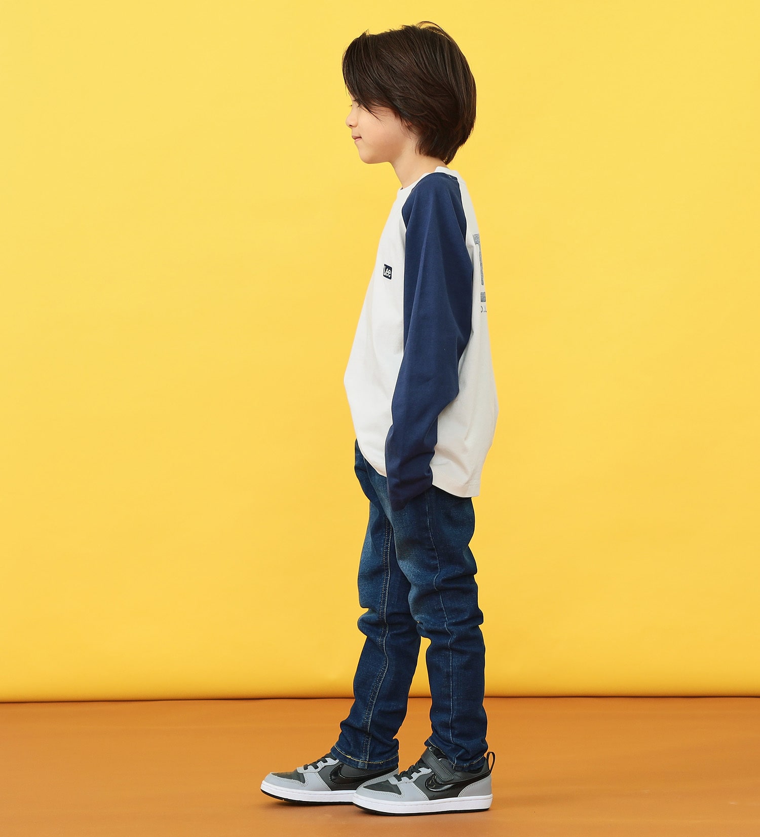 Lee(リー)の【110-150cm】キッズ ロングセラー Leeロゴバックプリント長袖Tシャツ|トップス/Tシャツ/カットソー/キッズ|ネイビー