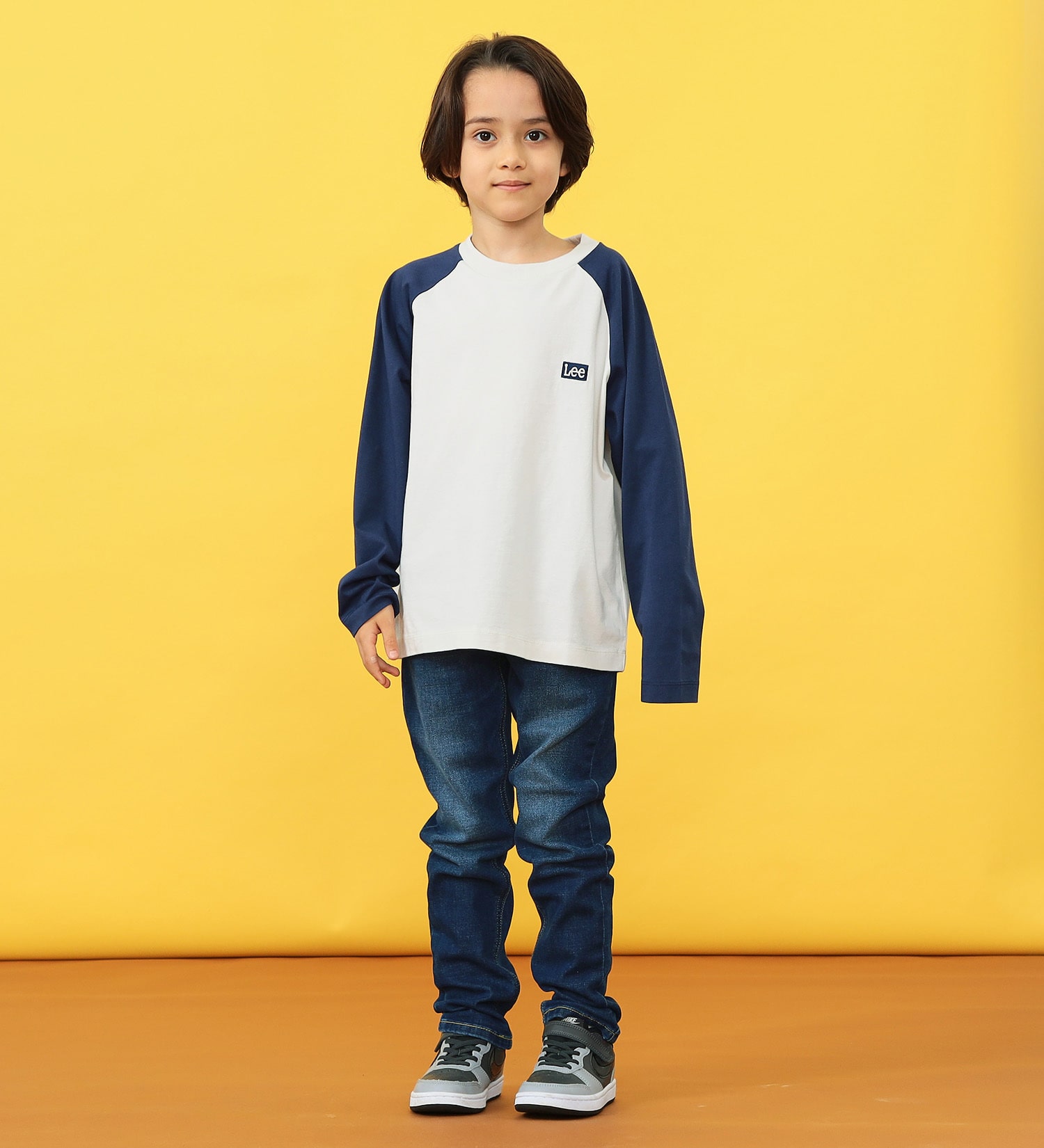 Lee(リー)の【110-150cm】キッズ ロングセラー Leeロゴバックプリント長袖Tシャツ|トップス/Tシャツ/カットソー/キッズ|ネイビー