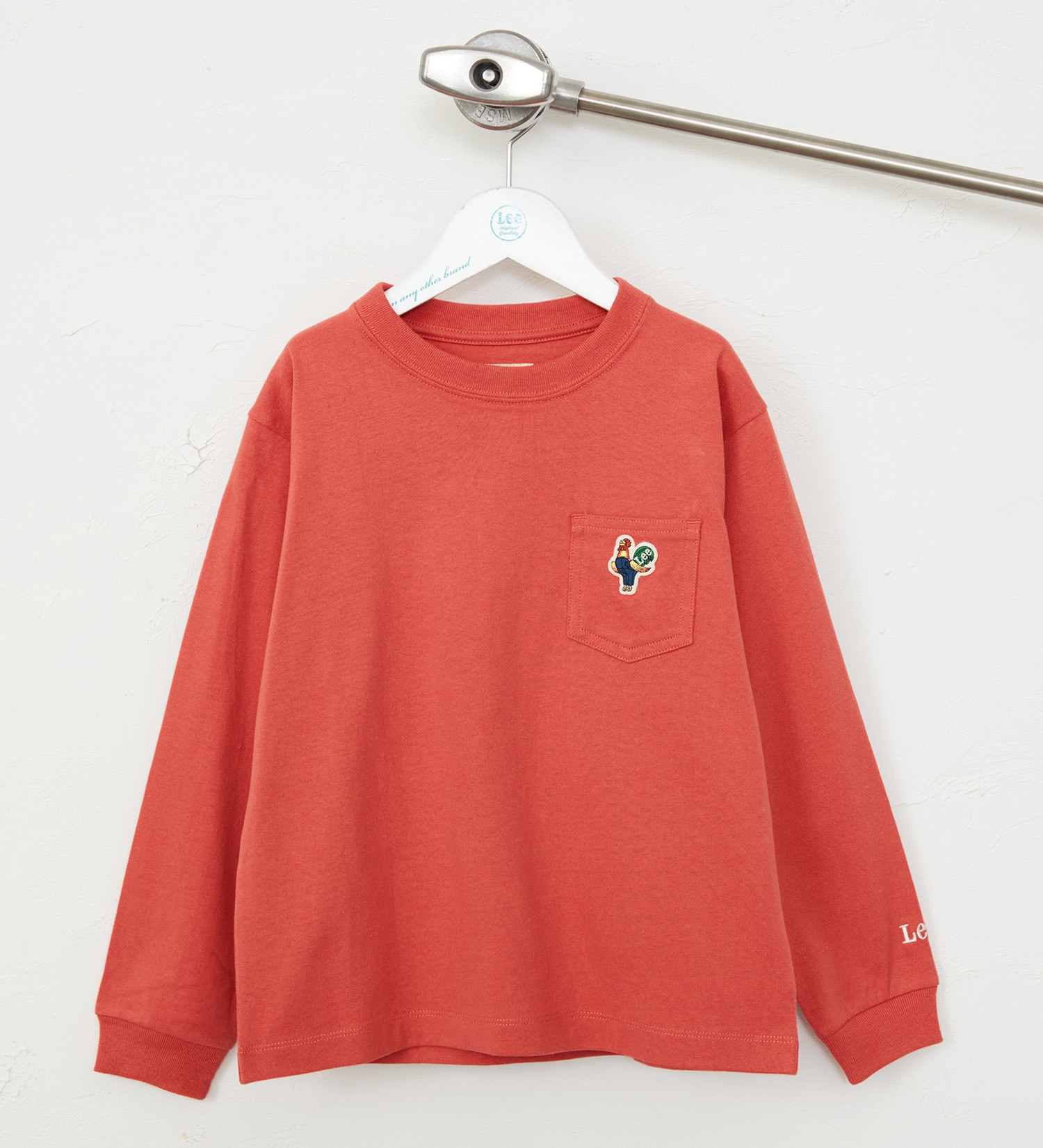 Lee(リー)の【110-150cm】キッズ ワッペンポケット長袖Tシャツ/ロンT|トップス/Tシャツ/カットソー/キッズ|レッド