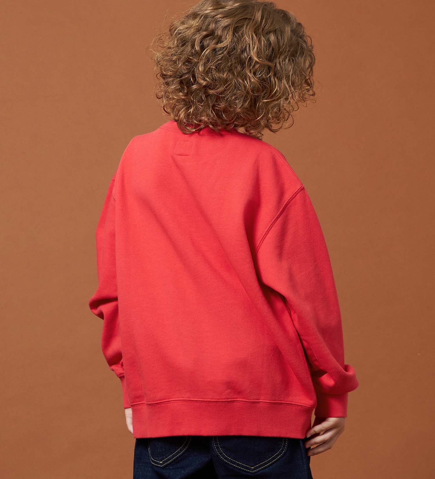 Lee(リー)の【110-150cm】キッズ デニムロゴパッチスウェット|トップス/スウェット/キッズ|レッド