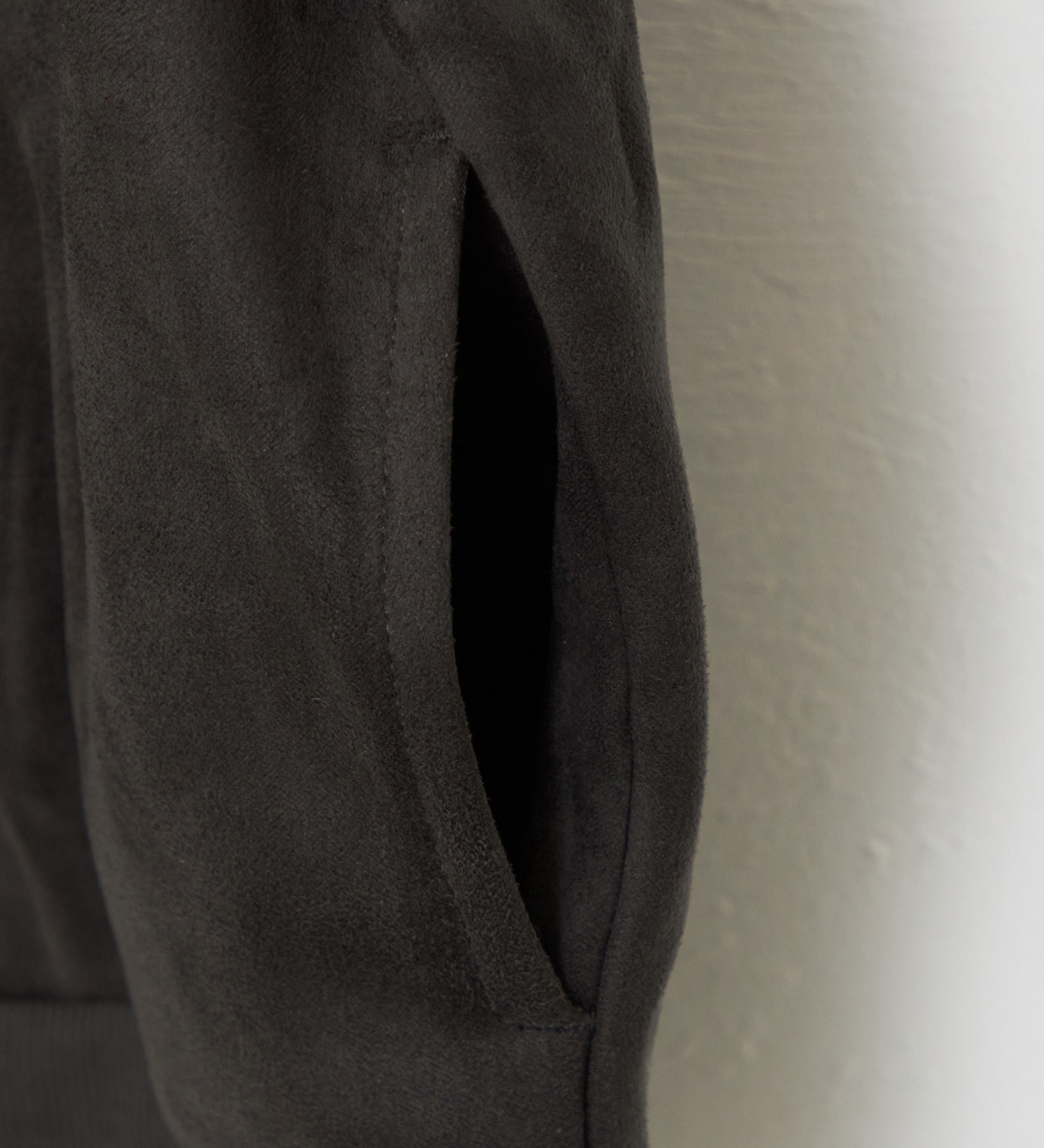Lee(リー)の【110-150cm】キッズ スエードフリース ジップアップジャケット|ジャケット/アウター/その他アウター/キッズ|チャコールグレー