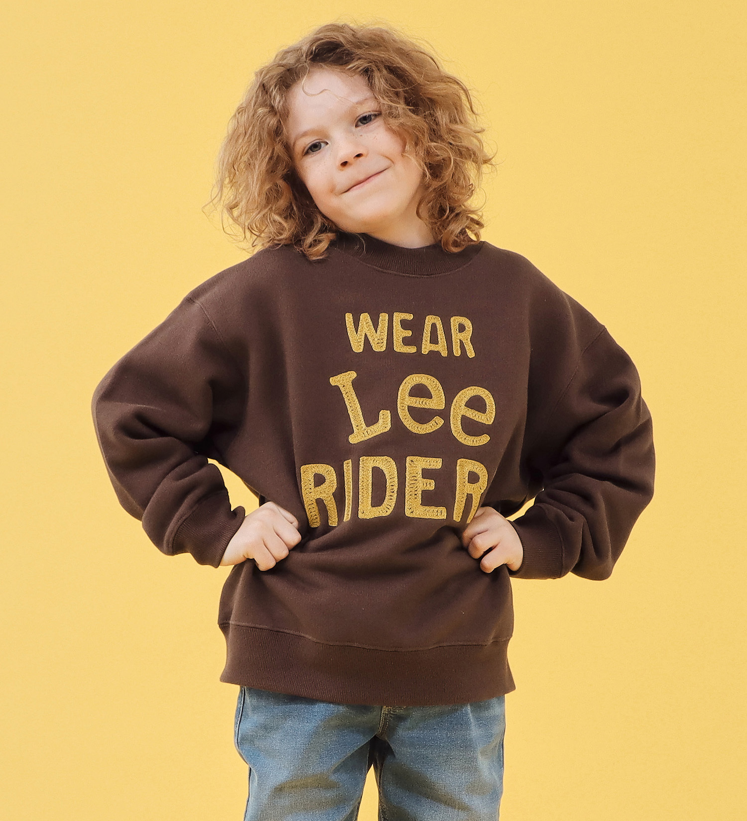 Lee(リー)の【110-150cm】キッズ エンブロイダリースウェット/刺繍|トップス/スウェット/キッズ|ブラウン