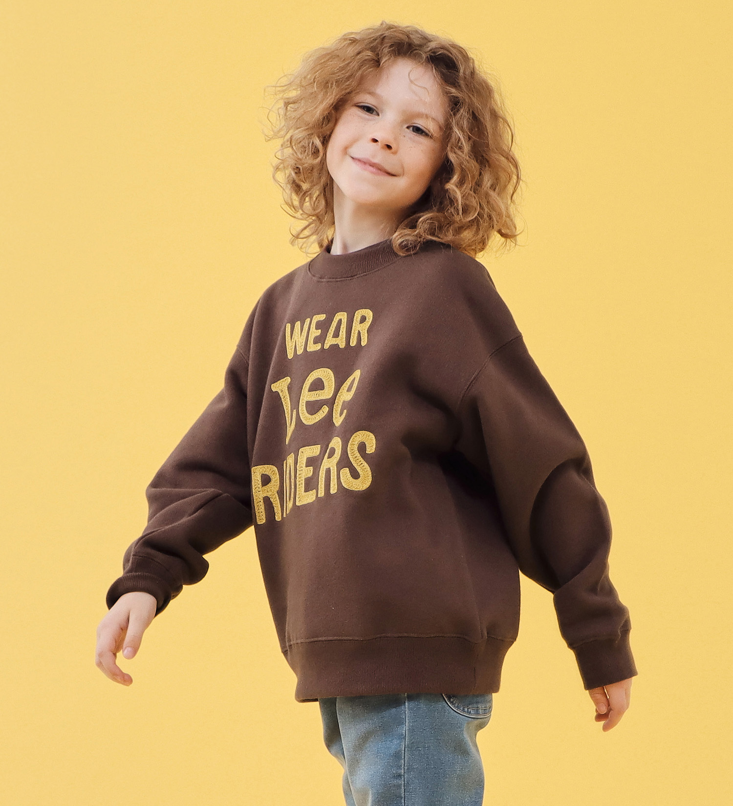 Lee(リー)の【110-150cm】キッズ エンブロイダリースウェット/刺繍|トップス/スウェット/キッズ|ブラウン