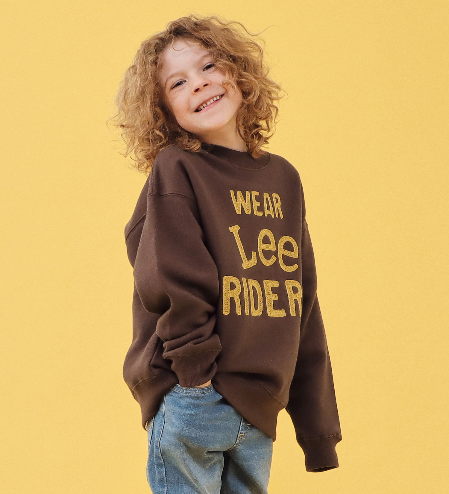 Lee(リー)の【110-150cm】キッズ エンブロイダリースウェット/刺繍|トップス/スウェット/キッズ|ブラウン