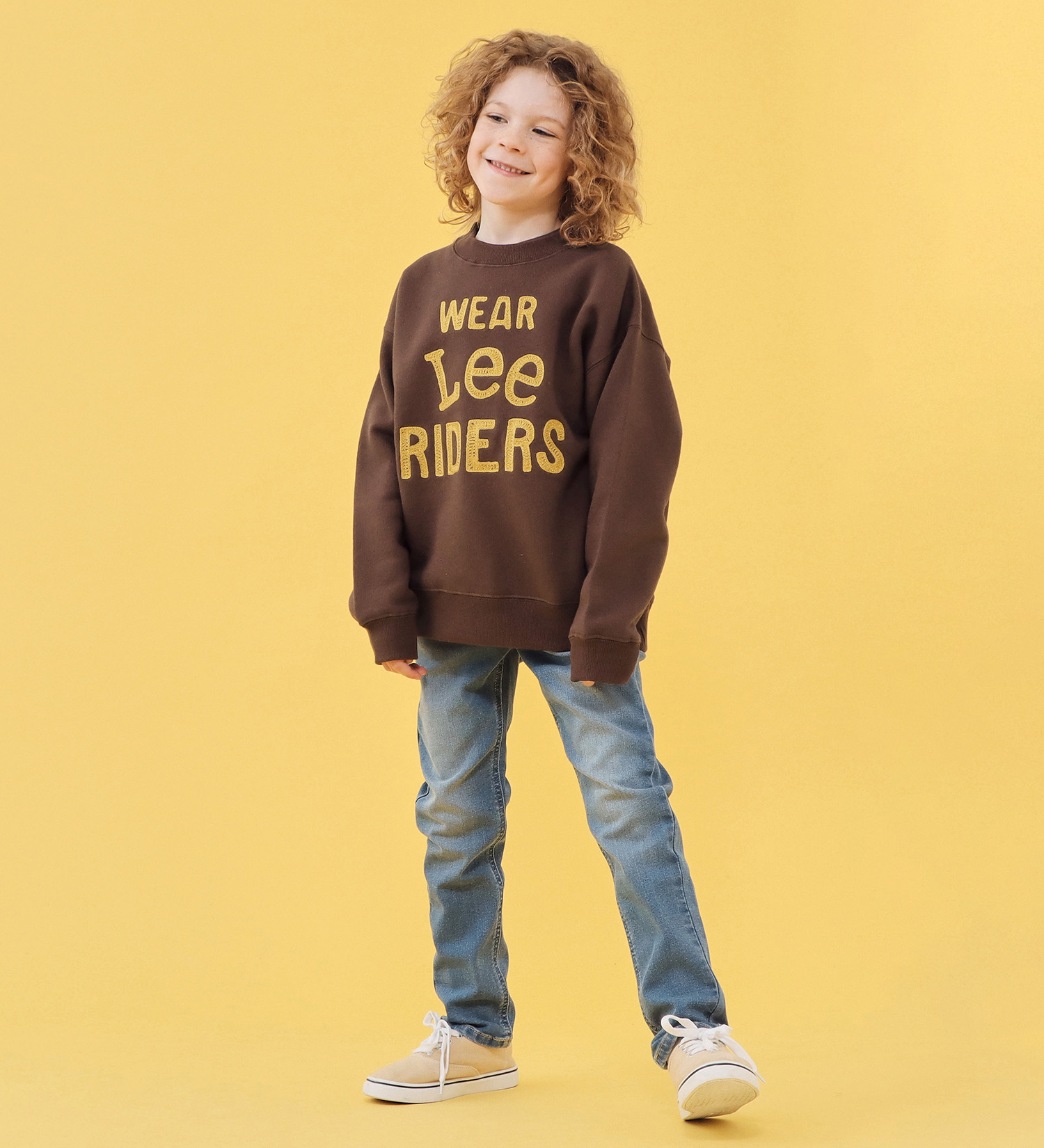 Lee(リー)の【110-150cm】キッズ エンブロイダリースウェット/刺繍|トップス/スウェット/キッズ|ブラウン