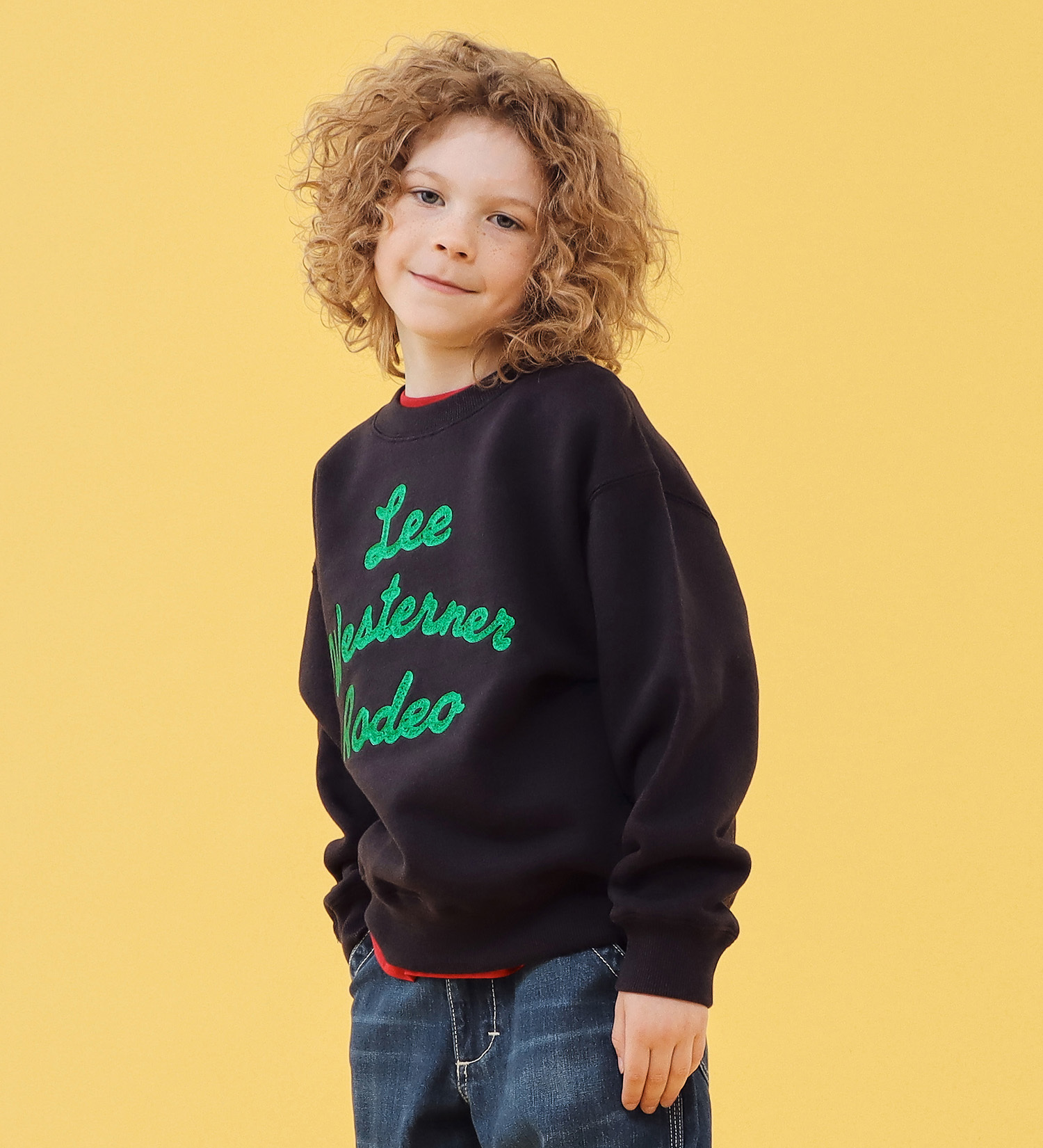 Lee(リー)の【110-150cm】キッズ エンブロイダリースウェット/刺繍|トップス/スウェット/キッズ|チャコール