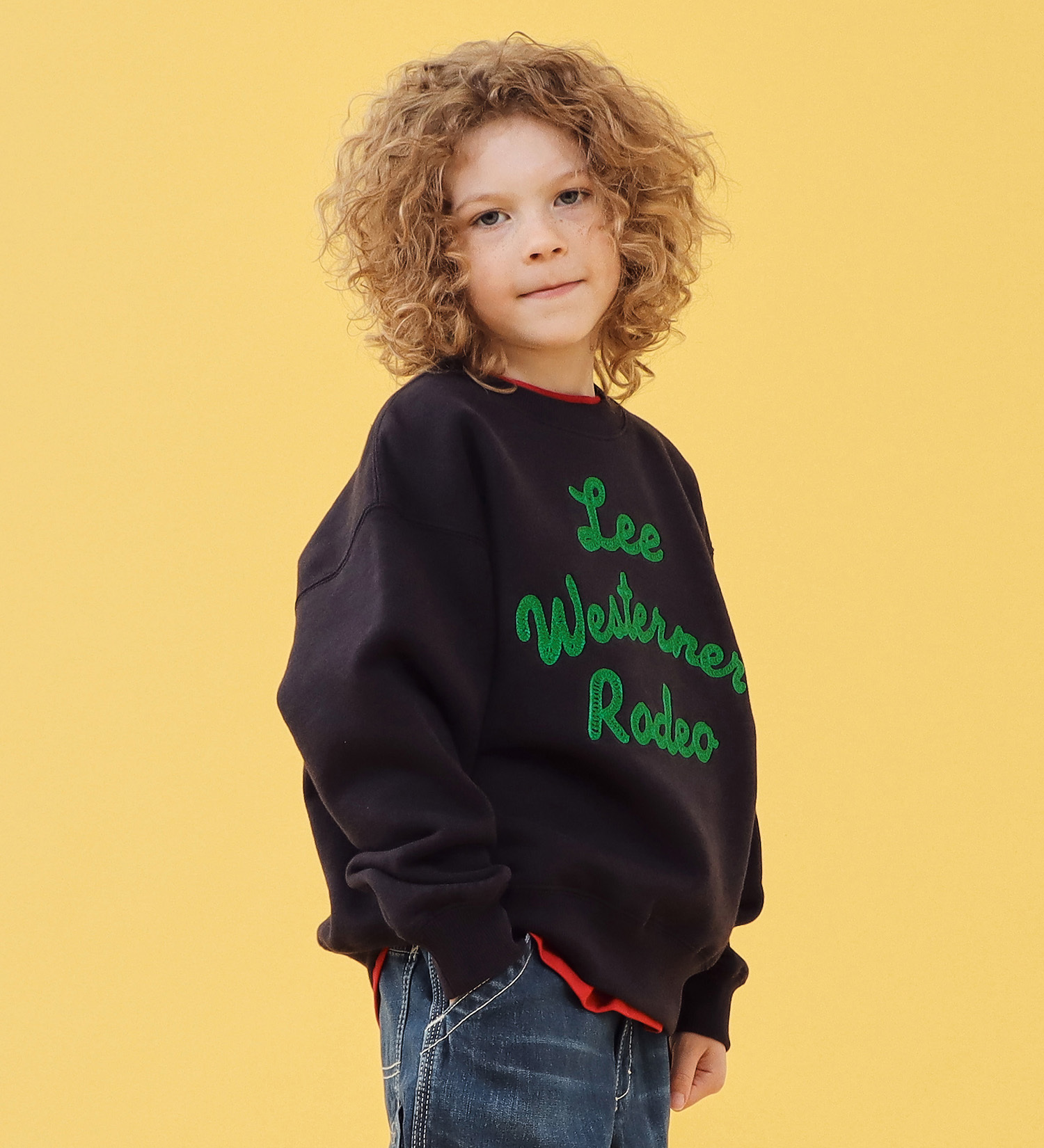 Lee(リー)の【110-150cm】キッズ エンブロイダリースウェット/刺繍|トップス/スウェット/キッズ|チャコール