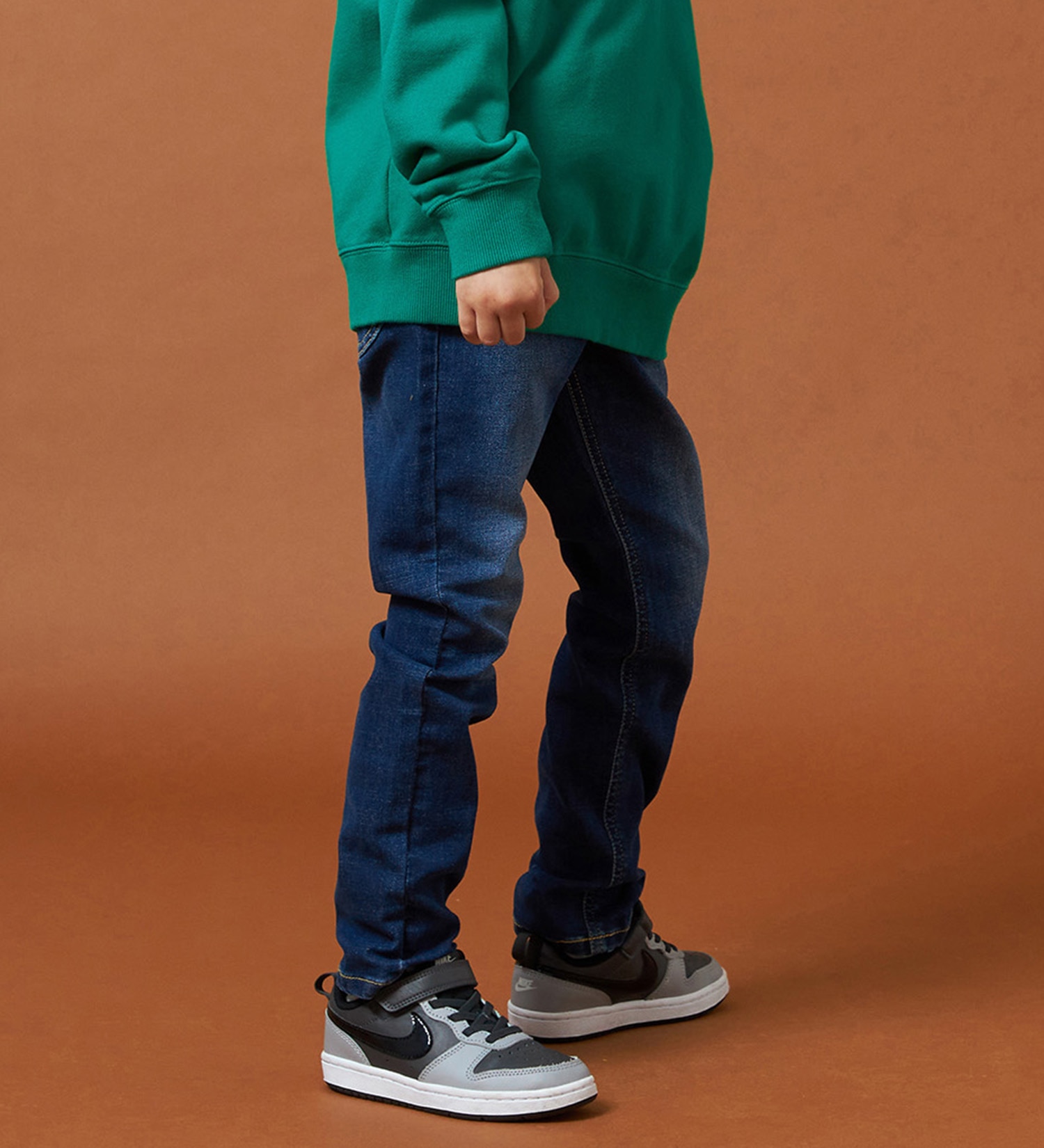 Lee(リー)の【110-160cm】キッズ ストレッチストレートデニムパンツ|パンツ/デニムパンツ/キッズ|中色ブルー