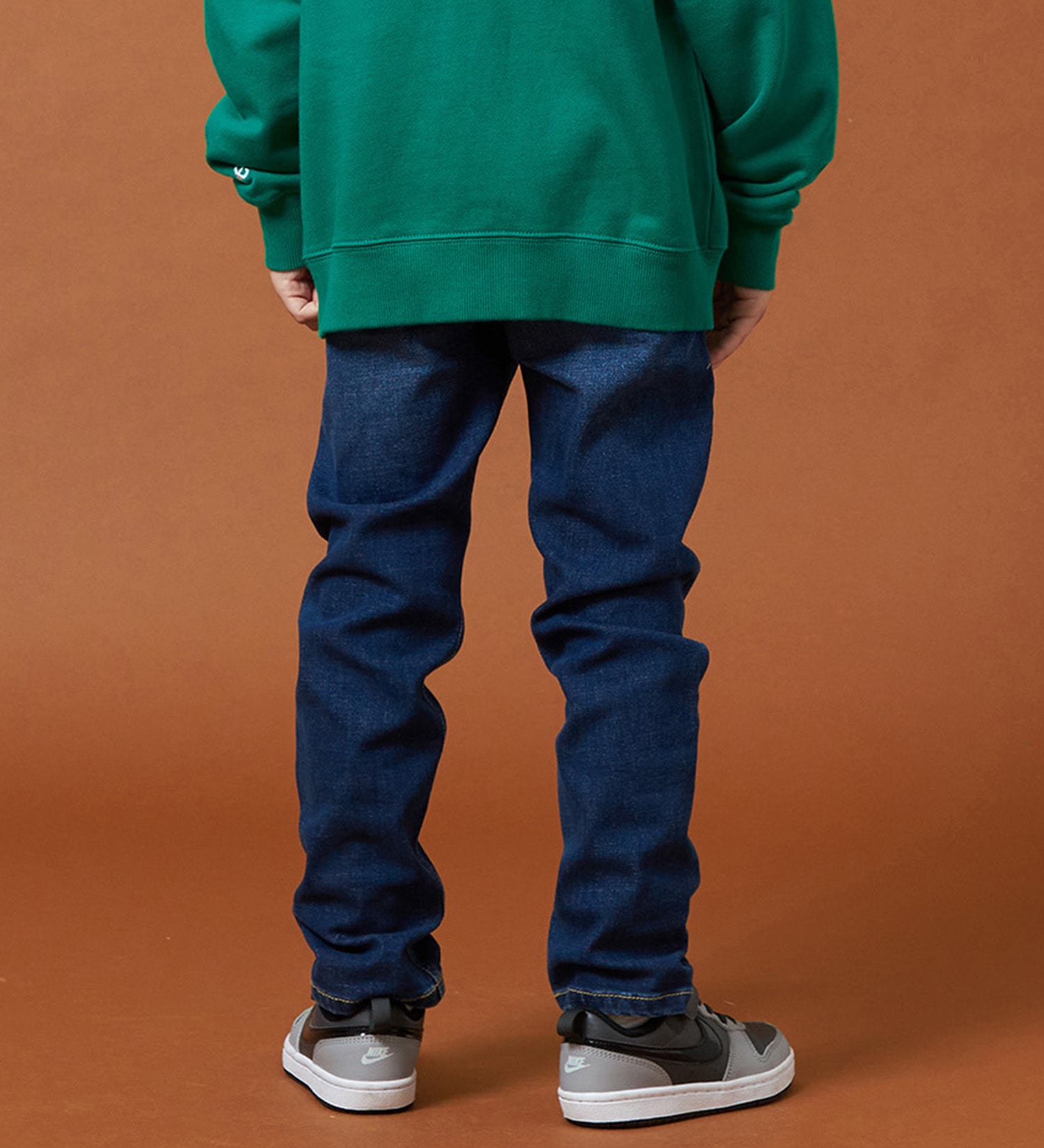 Lee(リー)の【110-160cm】キッズ ストレッチストレートデニムパンツ|パンツ/デニムパンツ/キッズ|中色ブルー