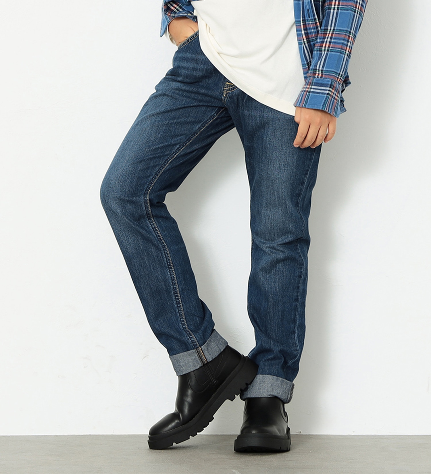 Lee(リー)の【BLACKFRIDAY】【130-160cm】キッズ ベーシック テーパードデニムパンツ|パンツ/デニムパンツ/キッズ|中色ブルー