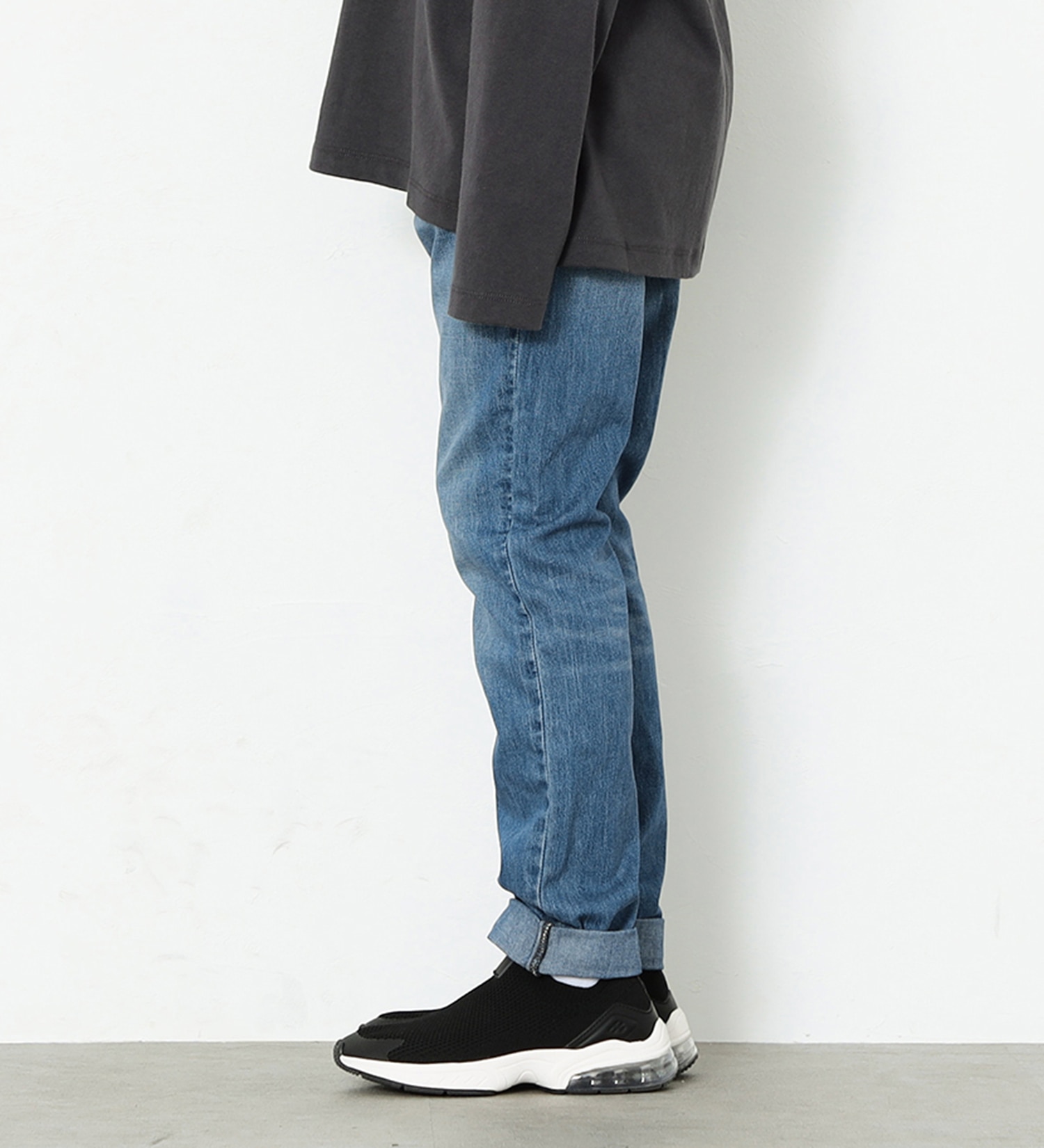 Lee(リー)の【BLACKFRIDAY】【130-160cm】キッズ ベーシック テーパードデニムパンツ|パンツ/デニムパンツ/キッズ|淡色ブルー