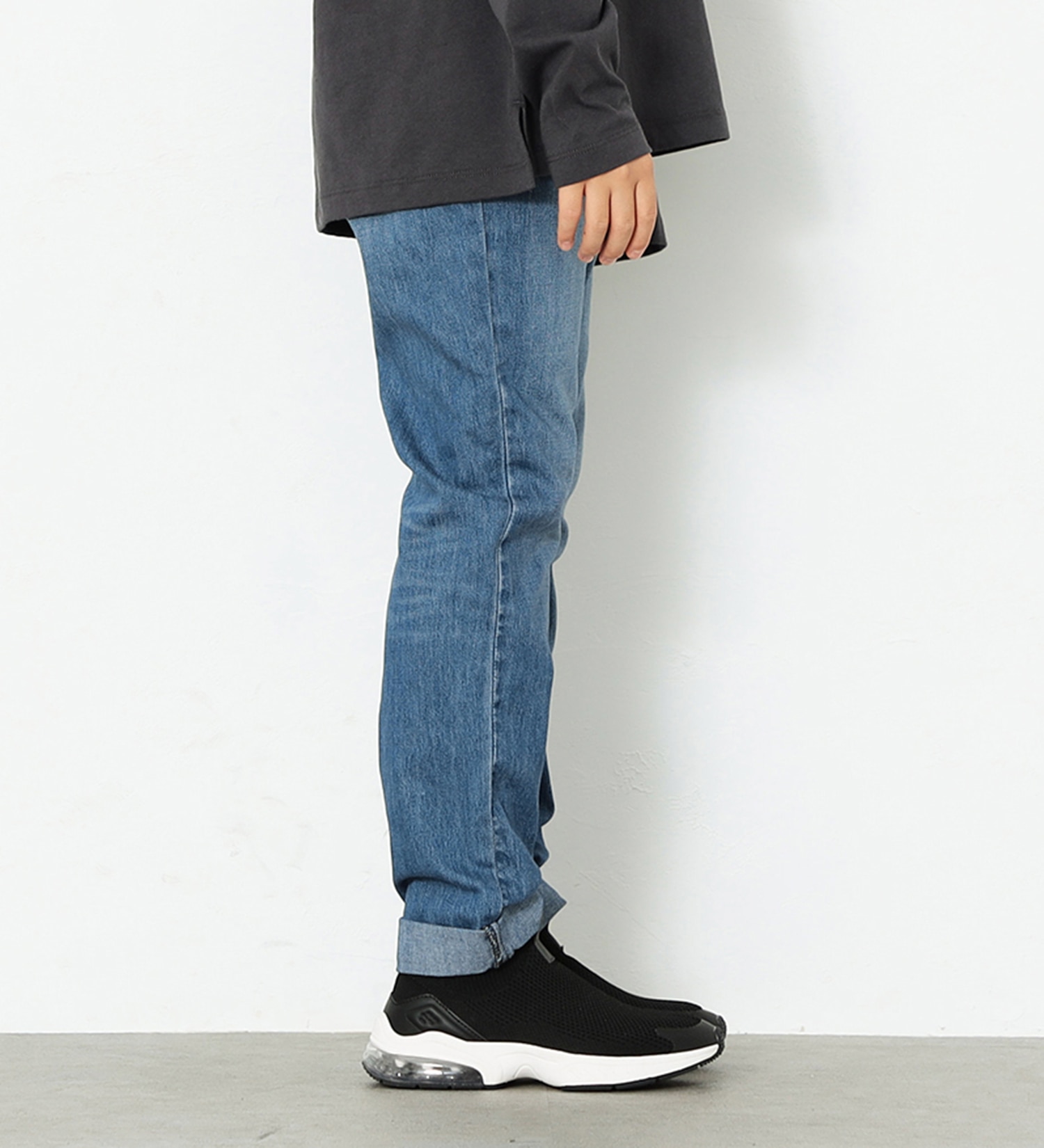 Lee(リー)の【BLACKFRIDAY】【130-160cm】キッズ ベーシック テーパードデニムパンツ|パンツ/デニムパンツ/キッズ|淡色ブルー