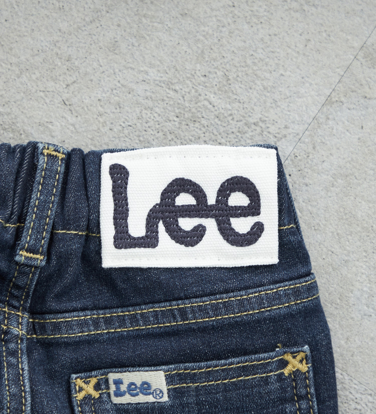 Lee(リー)の【80/90cm】ベビー ストレッチ/ストレートデニムパンツ|パンツ/デニムパンツ/キッズ|濃色ブルー