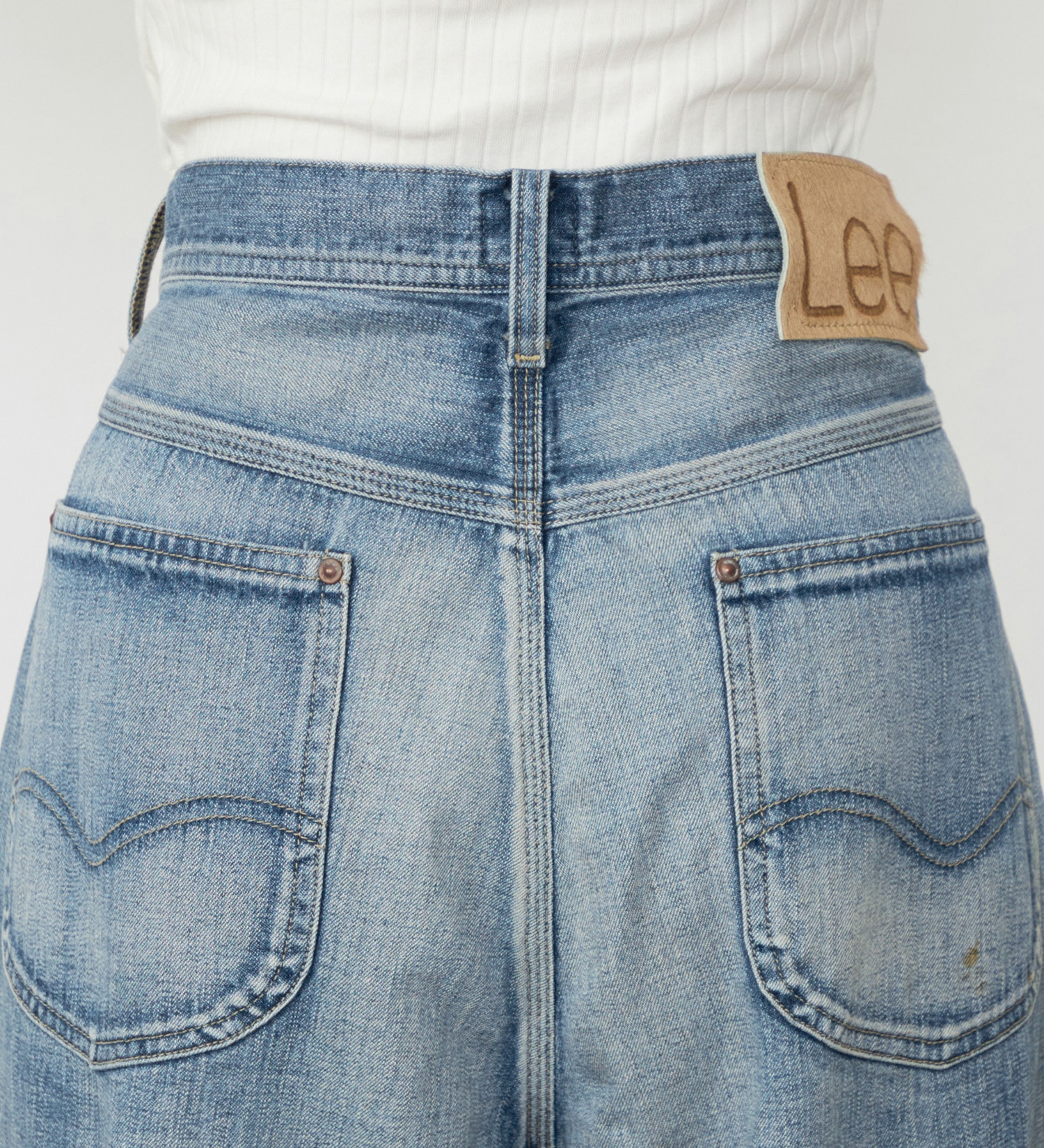 Lee(リー)の【101 100周年】RIDERS101 WIDEPANTS/ライダース ワイドデニムパンツ|パンツ/デニム/ジーンズパンツ/レディース|中色ブルー