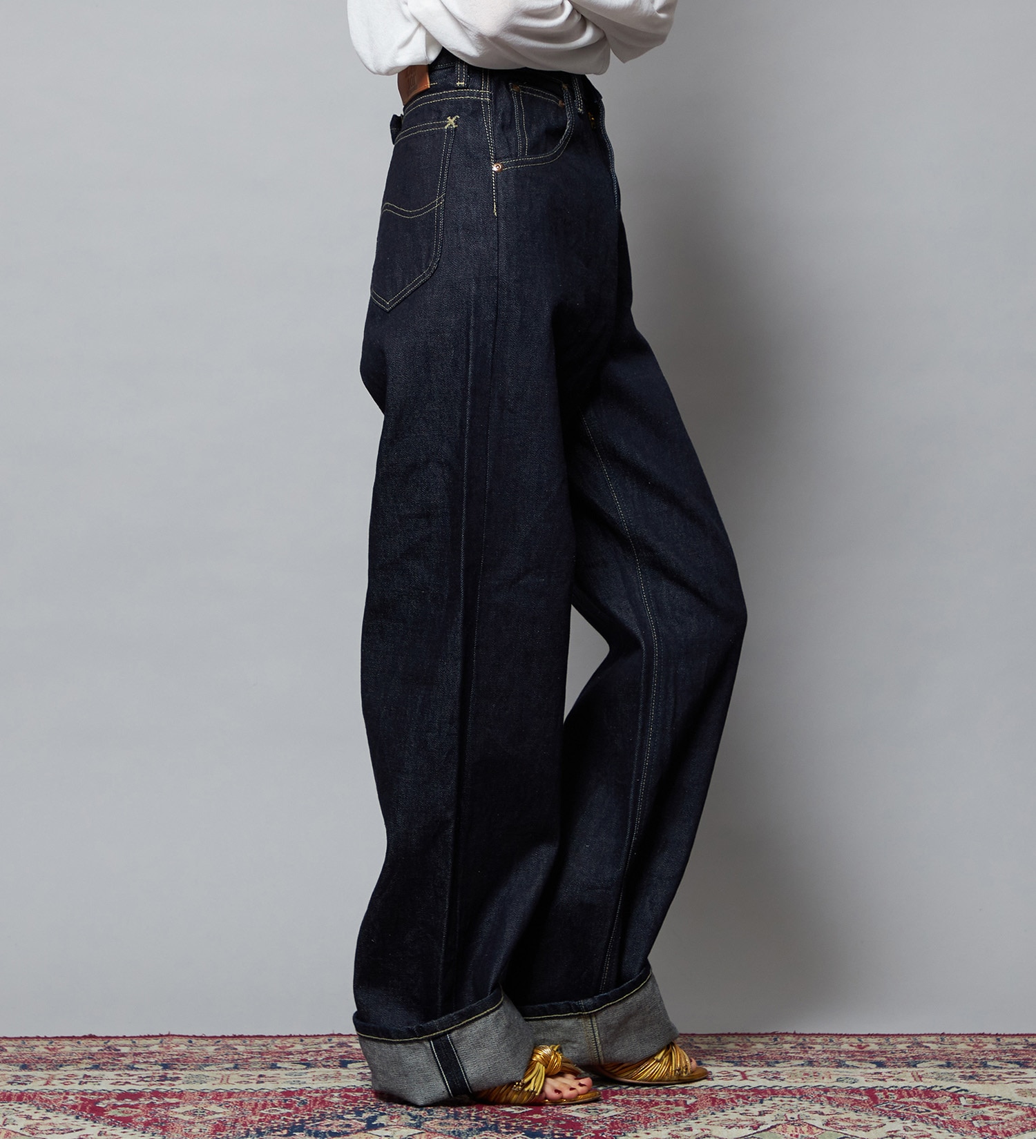 Lee(リー)の【予約】【101 101周年記念特別モデル】HIGH-RISE RELAXED STRAIGHT デニムパンツ|パンツ/デニム/ジーンズパンツ/レディース|インディゴブルー