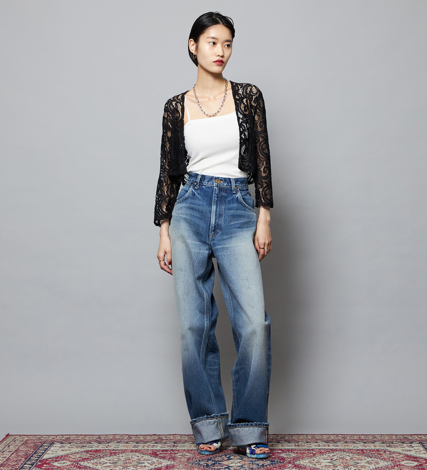 Lee(リー)の【予約】【101 101周年記念特別モデル】HIGH-RISE RELAXED STRAIGHT デニムパンツ|パンツ/デニム/ジーンズパンツ/レディース|中色ブルー