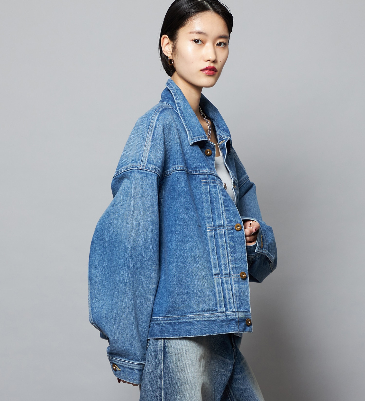 Lee(リー)の【予約】【101 101周年記念特別モデル】LOOSEFIT COWBOYJACKET デニムジャケット ジージャン セットアップ可|ジャケット/アウター/デニムジャケット/レディース|中色ブルー