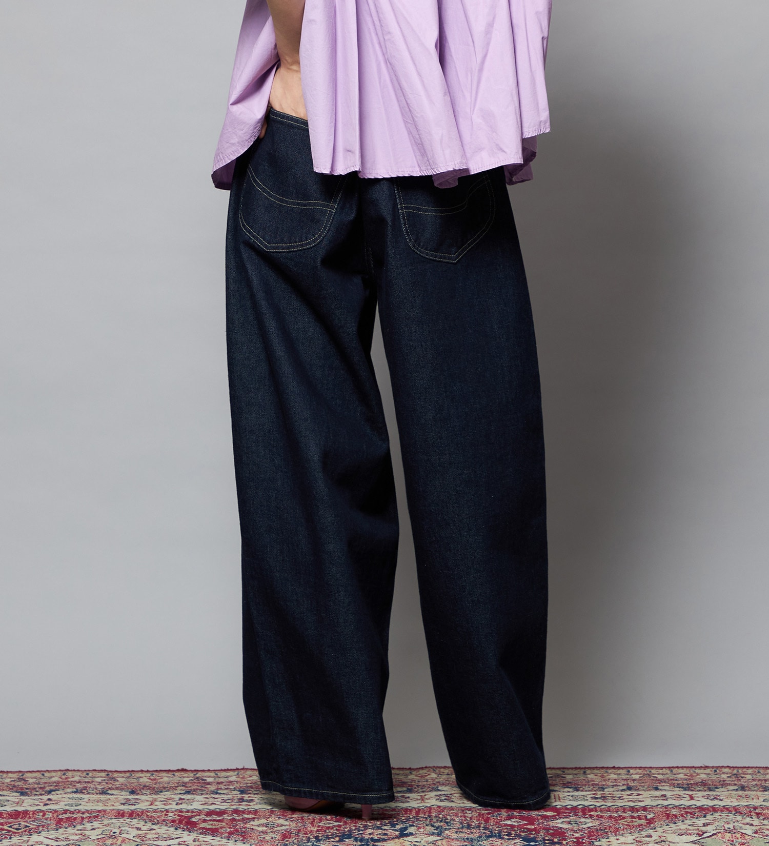 Lee(リー)の【予約】【101 101周年記念特別モデル】TUCK RIDERSPANTS デニムパンツ セットアップ可|パンツ/デニム/ジーンズパンツ/レディース|インディゴブルー