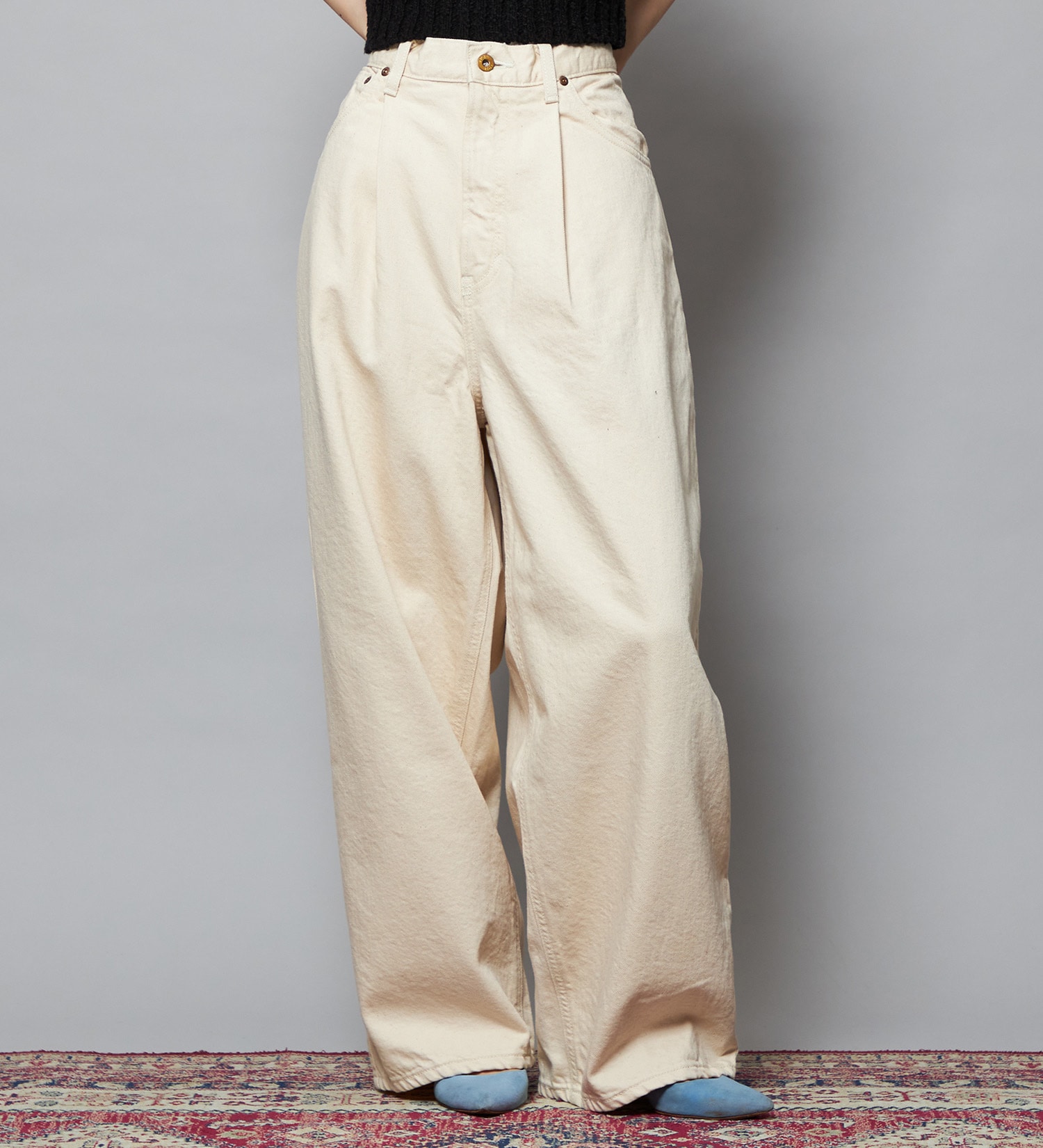 Lee(リー)の【予約】【101 101周年記念特別モデル】TUCK RIDERSPANTS デニムパンツ セットアップ可|パンツ/デニム/ジーンズパンツ/レディース|アイボリー