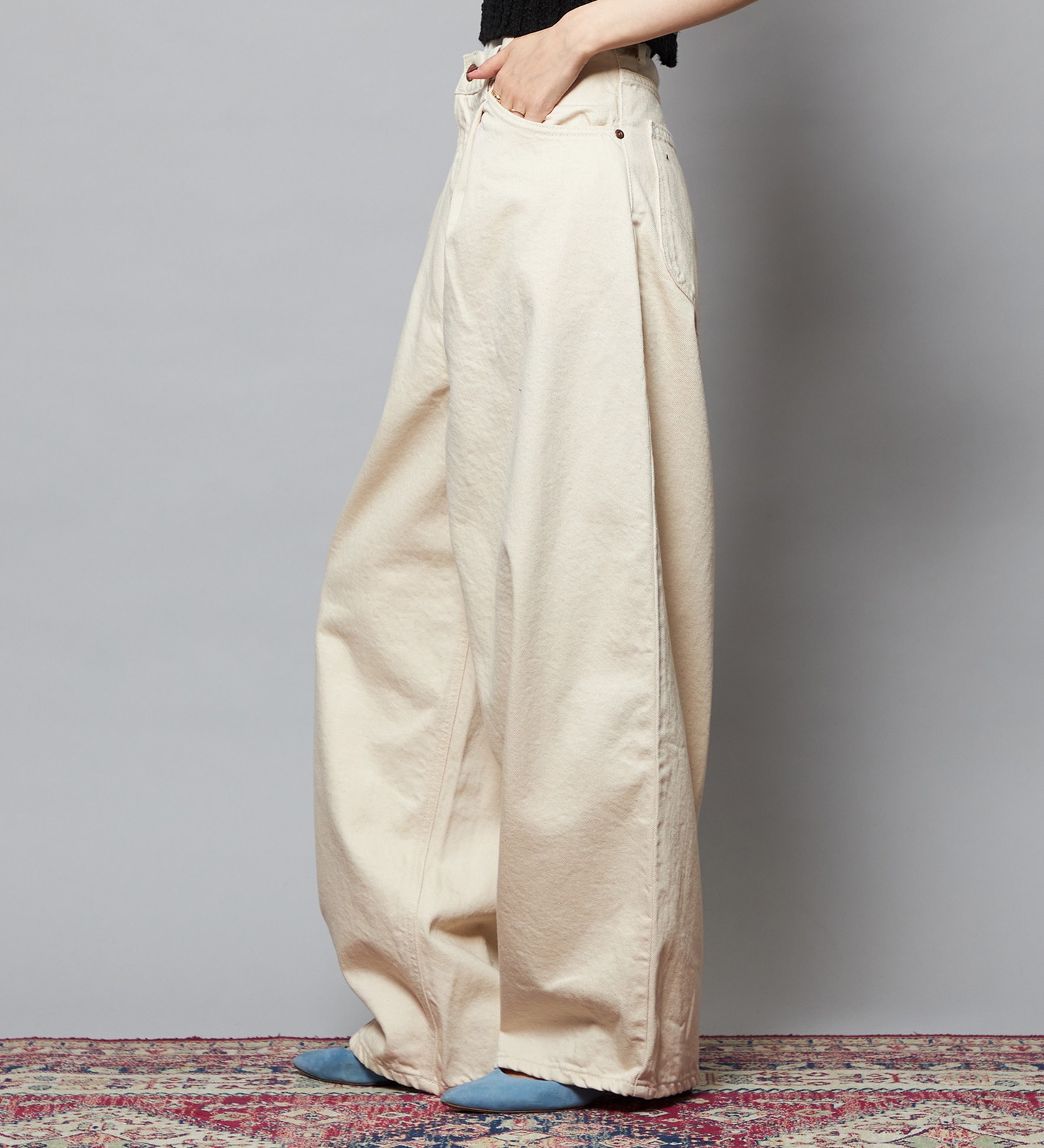 Lee(リー)の【予約】【101 101周年記念特別モデル】TUCK RIDERSPANTS デニムパンツ セットアップ可|パンツ/デニム/ジーンズパンツ/レディース|アイボリー