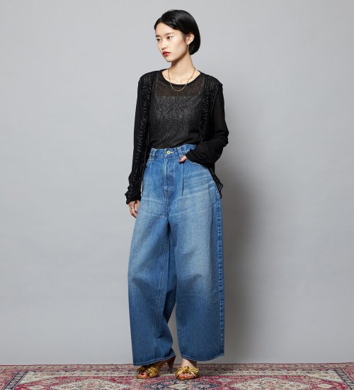 Lee(リー)の【予約】【101 101周年記念特別モデル】TUCK RIDERSPANTS デニムパンツ セットアップ可|パンツ/デニム/ジーンズパンツ/レディース|中色ブルー