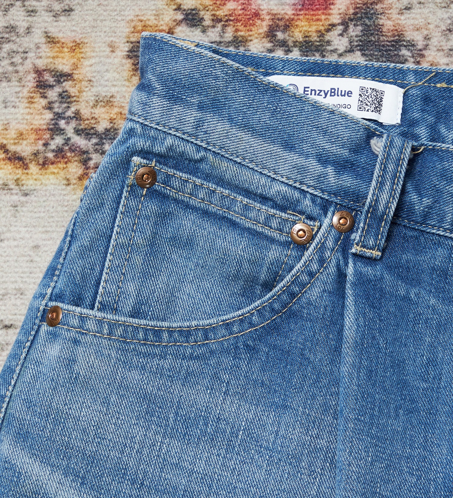 Lee(リー)の【予約】【101 101周年記念特別モデル】TUCK RIDERSPANTS デニムパンツ セットアップ可|パンツ/デニム/ジーンズパンツ/レディース|中色ブルー