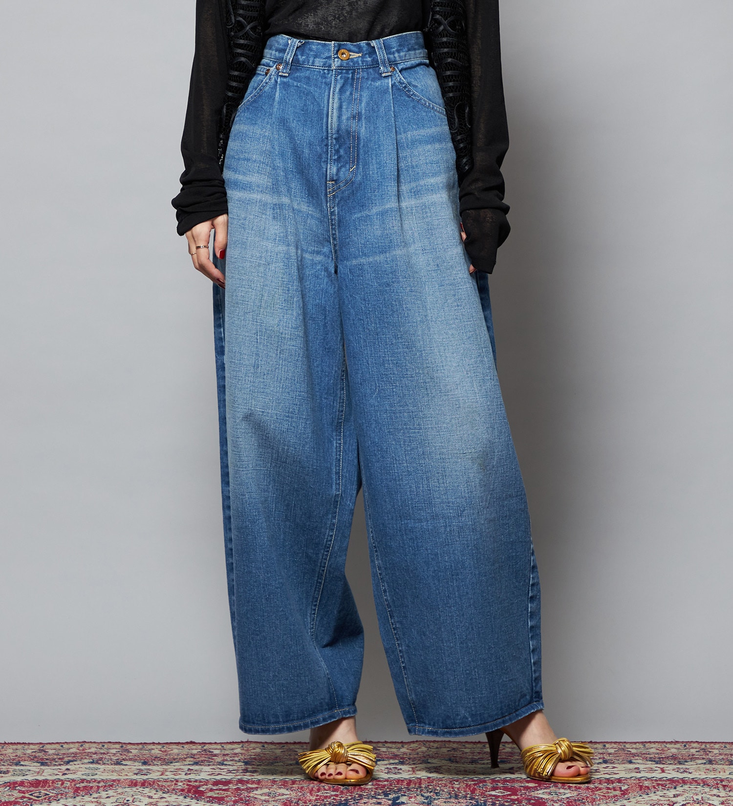 Lee(リー)の【予約】【101 101周年記念特別モデル】TUCK RIDERSPANTS デニムパンツ セットアップ可|パンツ/デニム/ジーンズパンツ/レディース|中色ブルー