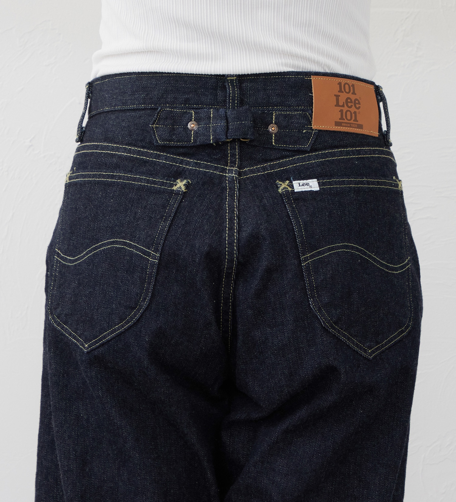 Lee(リー)の【試着対象】【101 101周年記念特別モデル】ANNIVERSARY 101 WIDE STRAIGHT SELVEDGE セットアップ可|パンツ/デニム/ジーンズパンツ/レディース|インディゴブルー