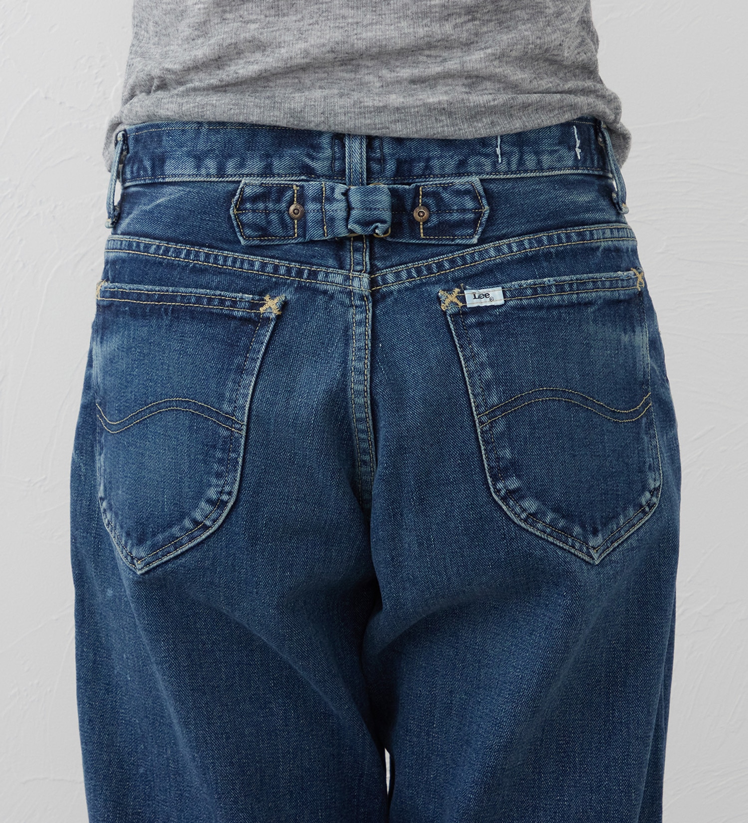 Lee(リー)の【101 101周年記念特別モデル】ANNIVERSARY 101 WIDE STRAIGHT SELVEDGE セットアップ可|パンツ/デニム/ジーンズパンツ/レディース|中色ブルー