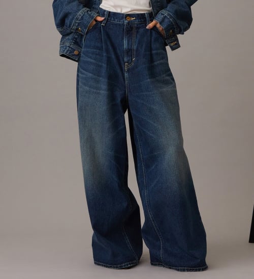 Lee(リー)の【予約】【101 101周年記念特別モデル】ANNIVERSARY 101 ICONIC SUPER WIDE TUCK PANTS セットアップ可|パンツ/デニム/ジーンズパンツ/レディース|中色ブルー