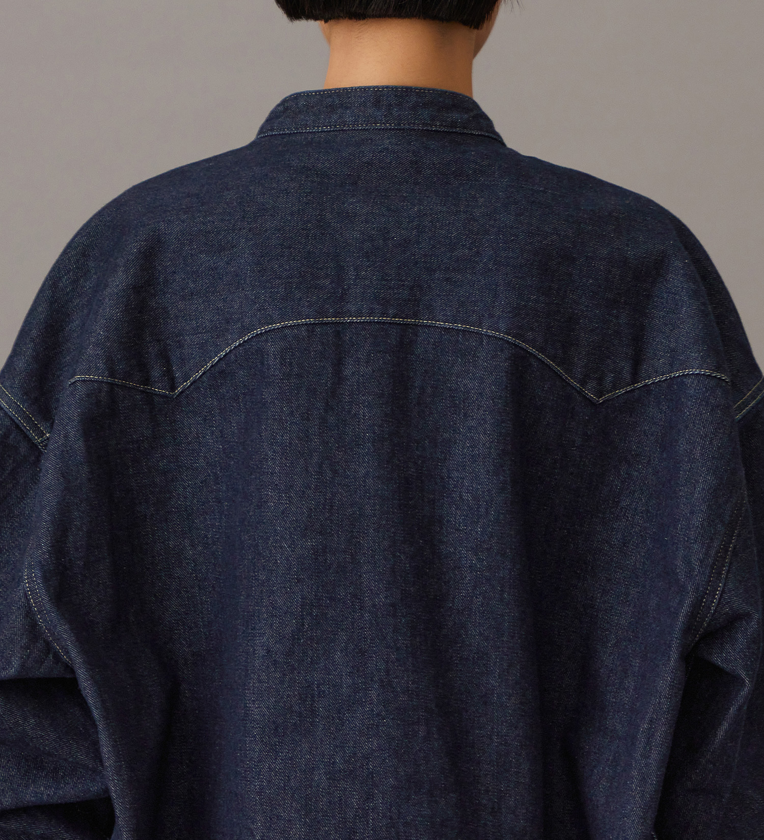 Lee(リー)の【予約】【101 101周年記念特別モデル】ANNIVERSARY 101 ICONIC BAND COLLAR SHIRTS JACKET セットアップ可|トップス/シャツ/ブラウス/レディース|インディゴブルー