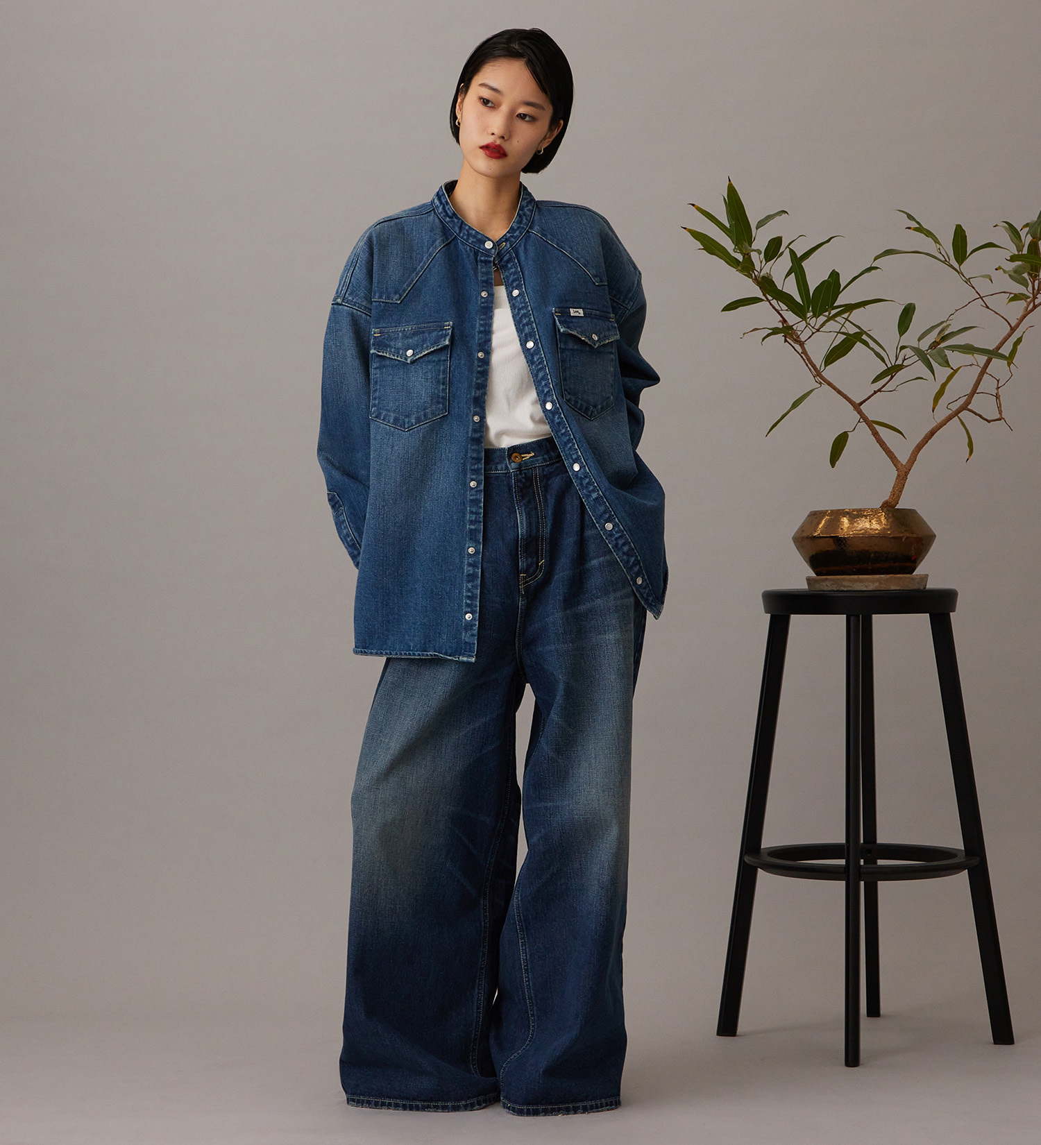 Lee(リー)の【予約】【101 101周年記念特別モデル】ANNIVERSARY 101 ICONIC BAND COLLAR SHIRTS JACKET セットアップ可|トップス/シャツ/ブラウス/レディース|中色ブルー