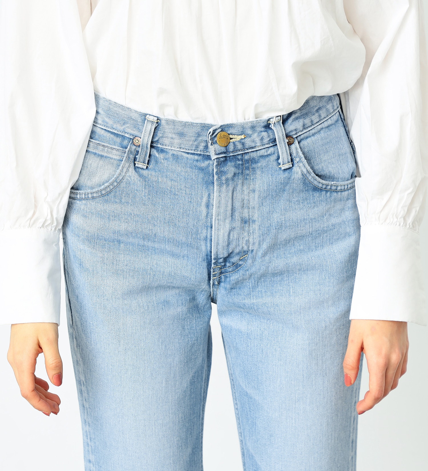 Lee(リー)の【決算SALE】【毎日はきたい】STANDARD WARDROBE ナローフィットデニムパンツ|パンツ/デニム/ジーンズパンツ/レディース|淡色ブルー