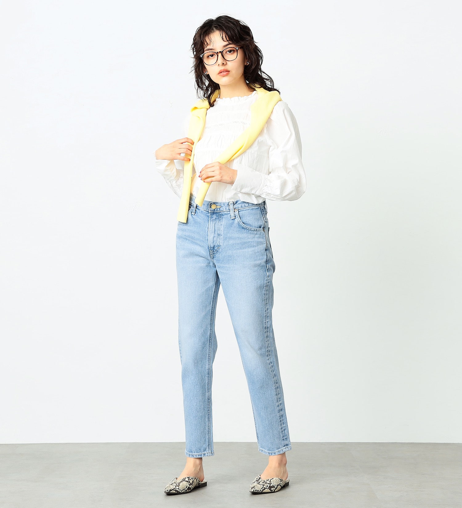 Lee(リー)の【決算SALE】【毎日はきたい】STANDARD WARDROBE ナローフィットデニムパンツ|パンツ/デニム/ジーンズパンツ/レディース|淡色ブルー