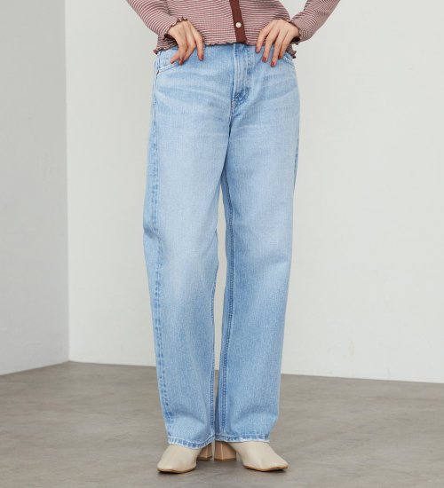 Lee(リー)のSTANDARD WARDROBE ボーイズストレートパンツ セットアップ可【CHARA着用アイテム】|パンツ/デニム/ジーンズパンツ/レディース|淡色ブルー