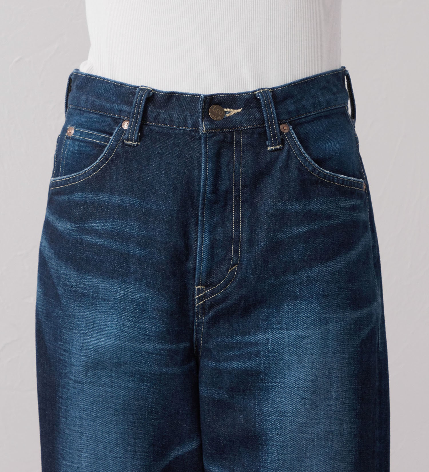 Lee(リー)のSTANDARD WARDROBE ストレートパンツ|パンツ/デニム/ジーンズパンツ/レディース|濃色ブルー