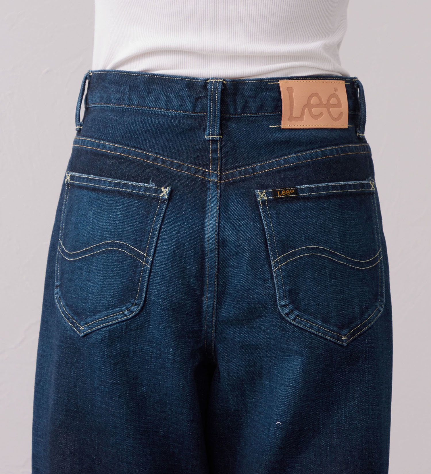Lee(リー)のSTANDARD WARDROBE ストレートパンツ|パンツ/デニム/ジーンズパンツ/レディース|濃色ブルー