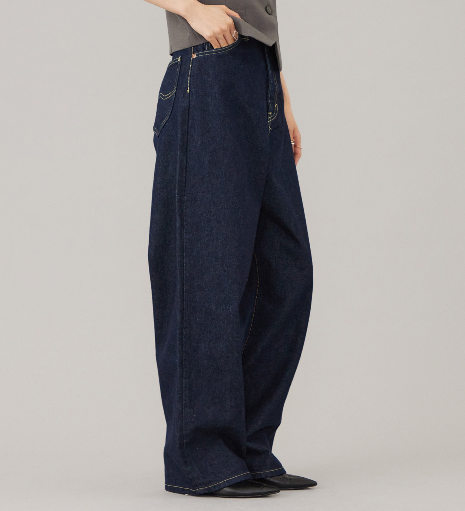 Lee(リー)のSTANDARD WARDROBE バギーパンツ セットアップ対応|パンツ/デニム/ジーンズパンツ/レディース|インディゴブルー