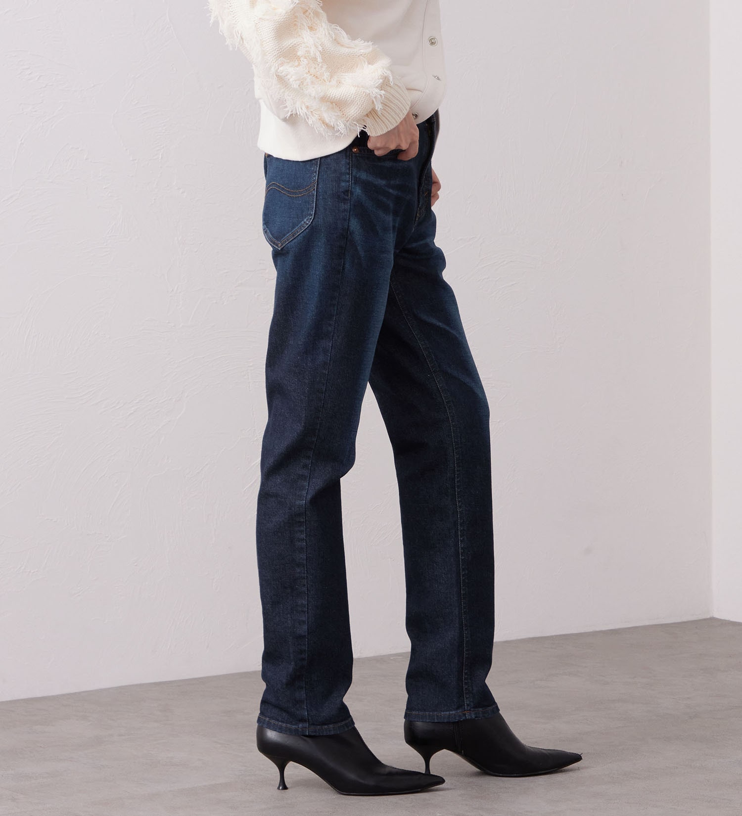 Lee(リー)の【カート割対象】【試着対象】STANDARD WARDROBE LASTIC テーパードパンツ【ストレッチデニム】|パンツ/デニム/ジーンズパンツ/レディース|濃色ブルー